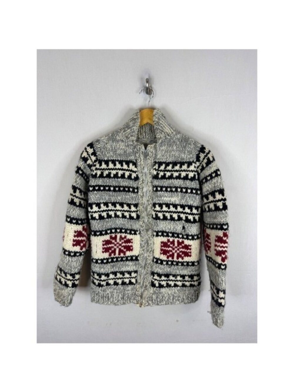 Vintage Hand Knit Cowichan Wool Zip Cardigan Sweater Grey Red Snowflake Women S